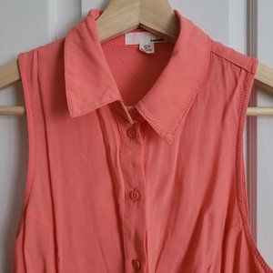 Collared Sleeveless Button Up Blouse